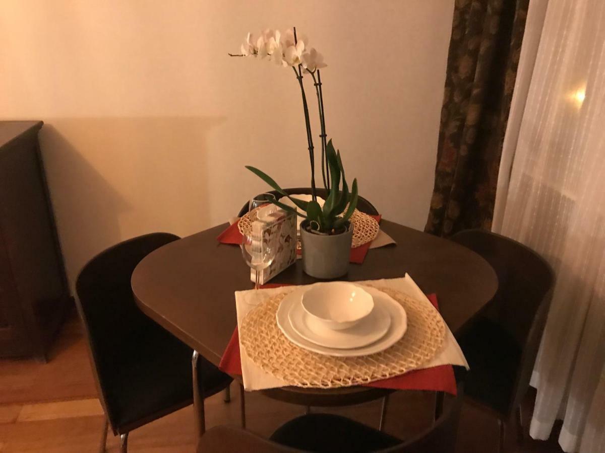 Apartment Stare Miasto Dluga 8 Warsaw